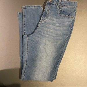 No Boundaries Women’s Jeans size 9 (nine) NOBO light washed